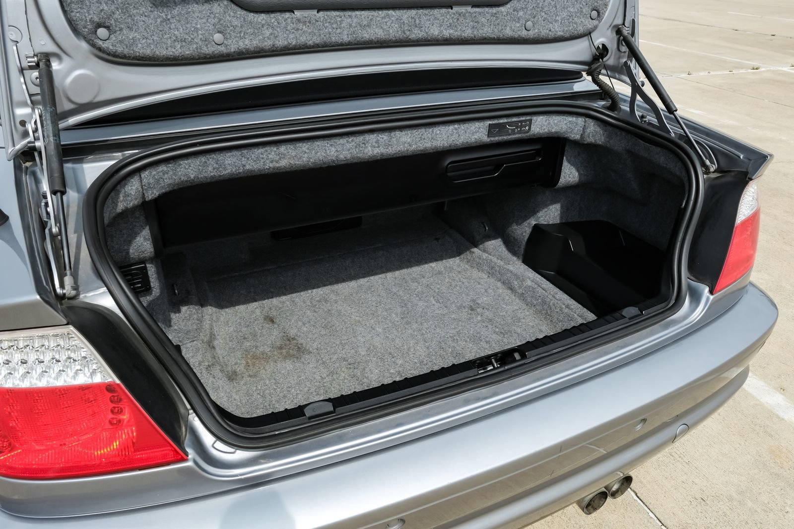 Used 2005 BMW M3 Convertible image 57