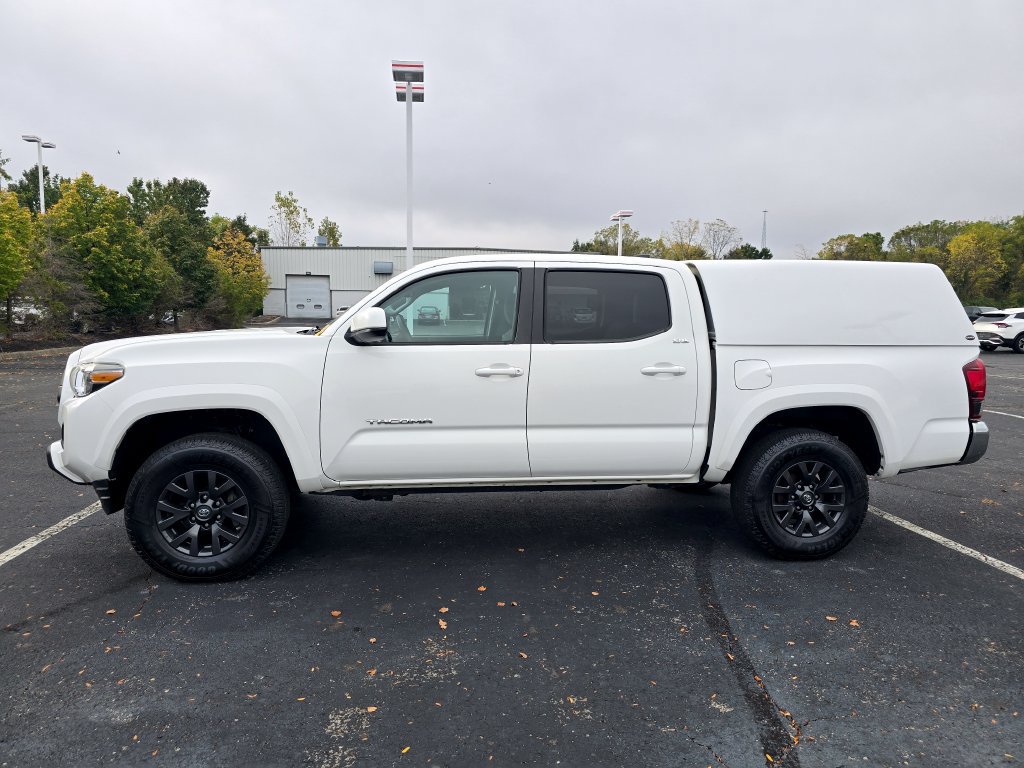 Used 2021 Toyota Tacoma SR5 AWD/4WD image 5