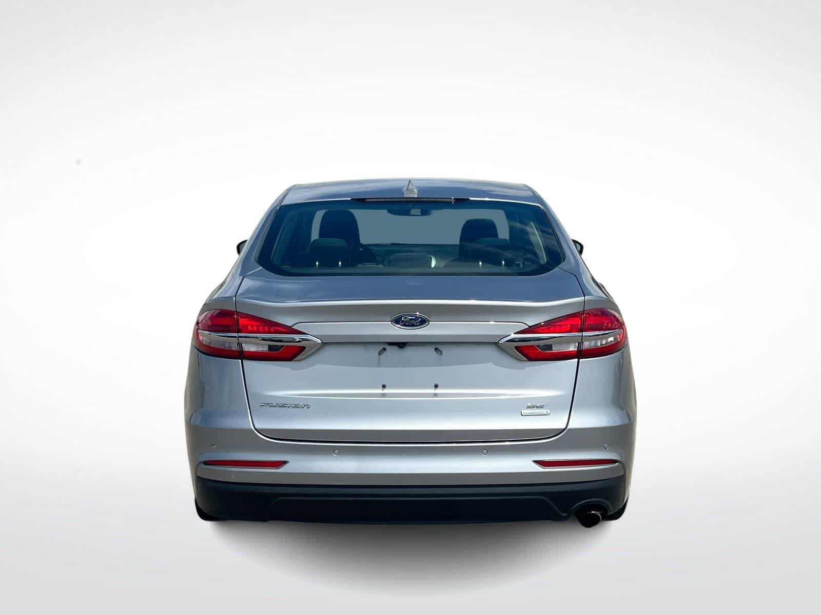 Used 2020 Ford Fusion SE FWD image 7