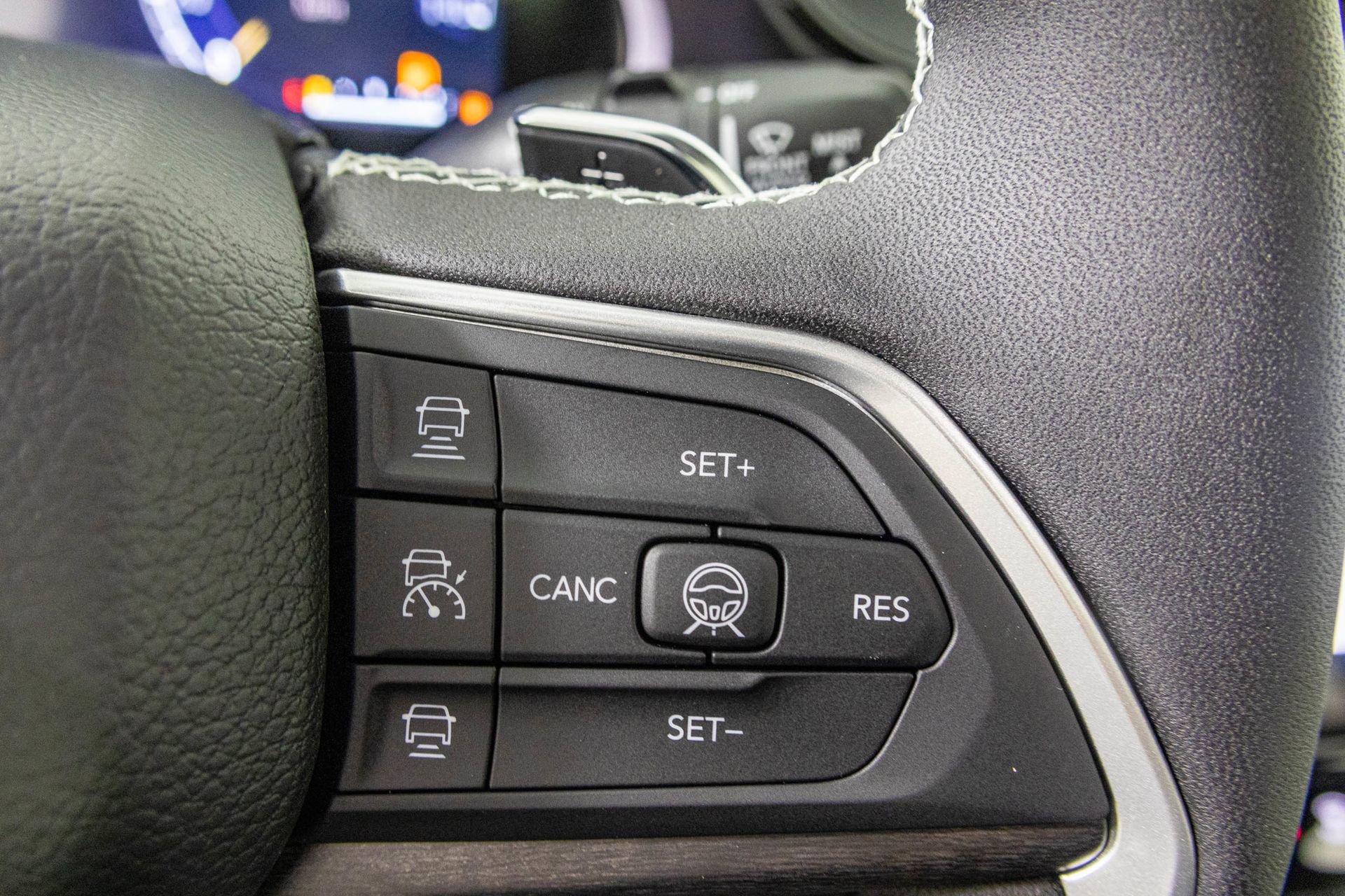 New 2026 Jeep Grand Cherokee Altitude image 32