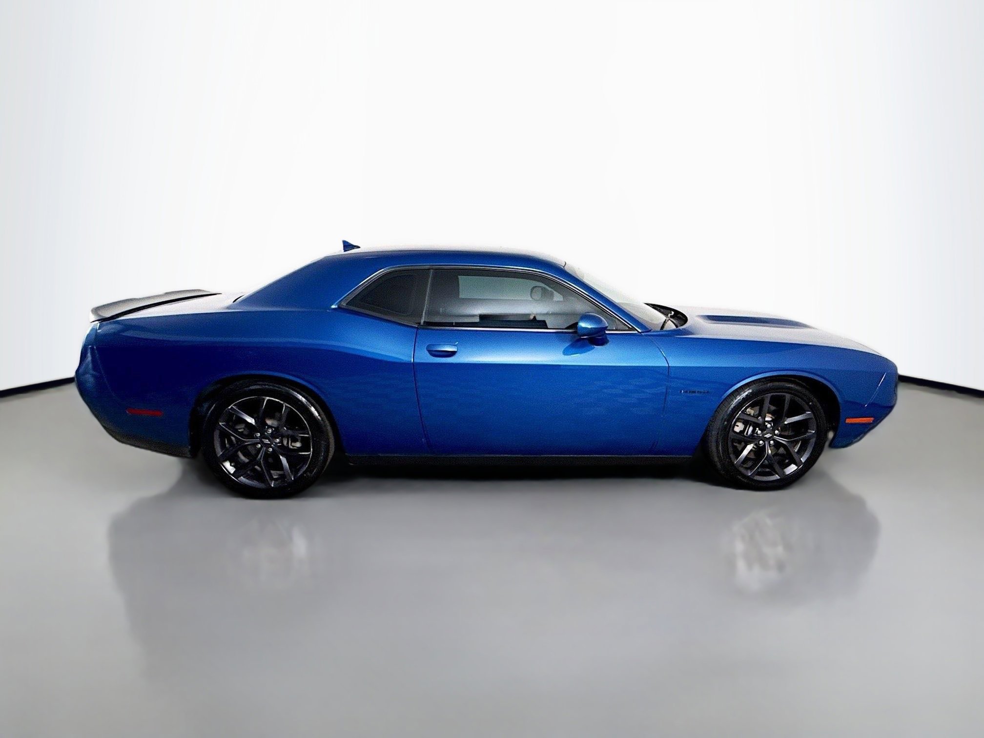 Used 2021 Dodge Challenger R/T w/ Blacktop Package image 11
