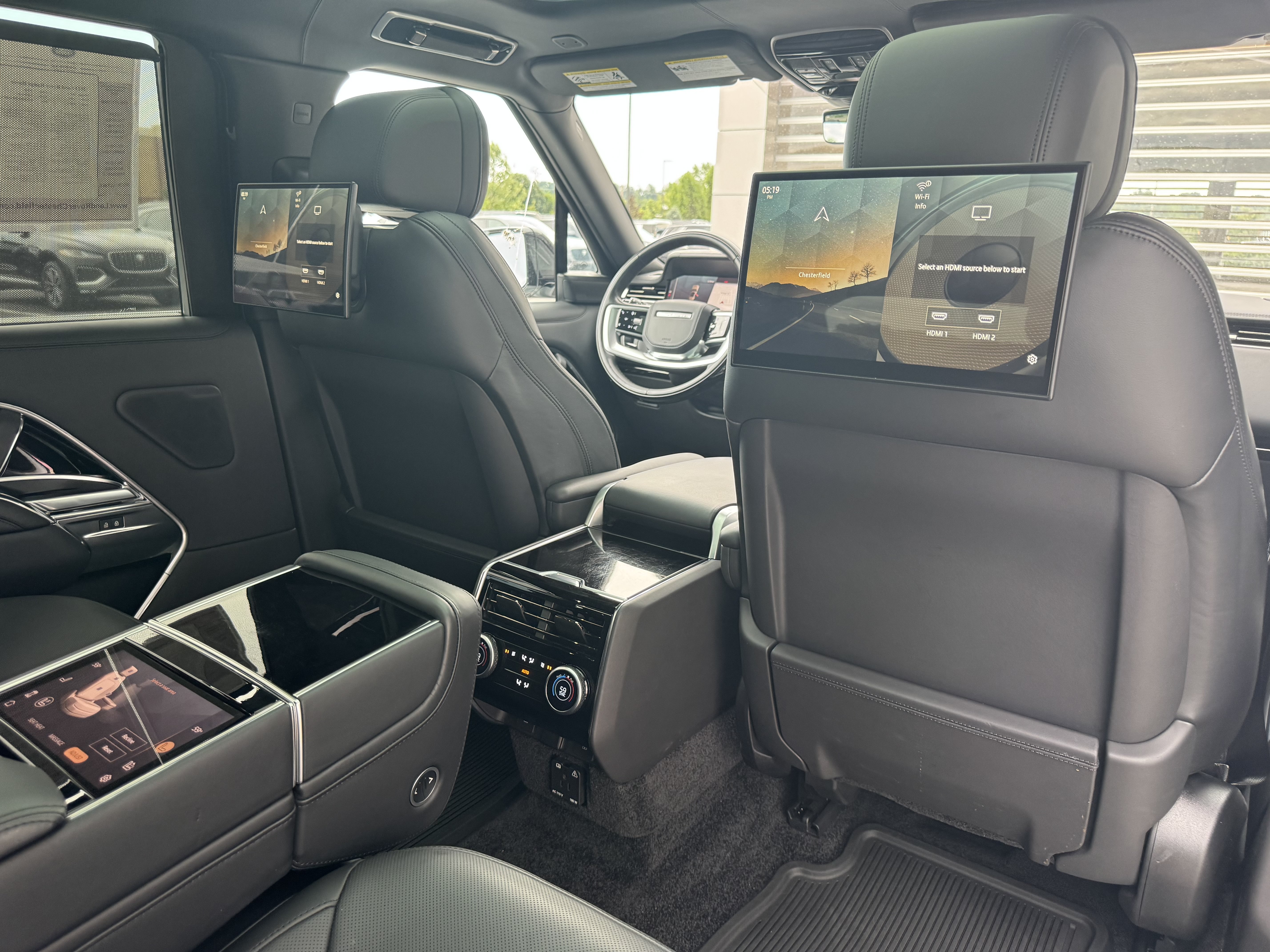 Certified 2023 Land Rover Range Rover Long Wheelbase Autobiography AWD/4WD image 37