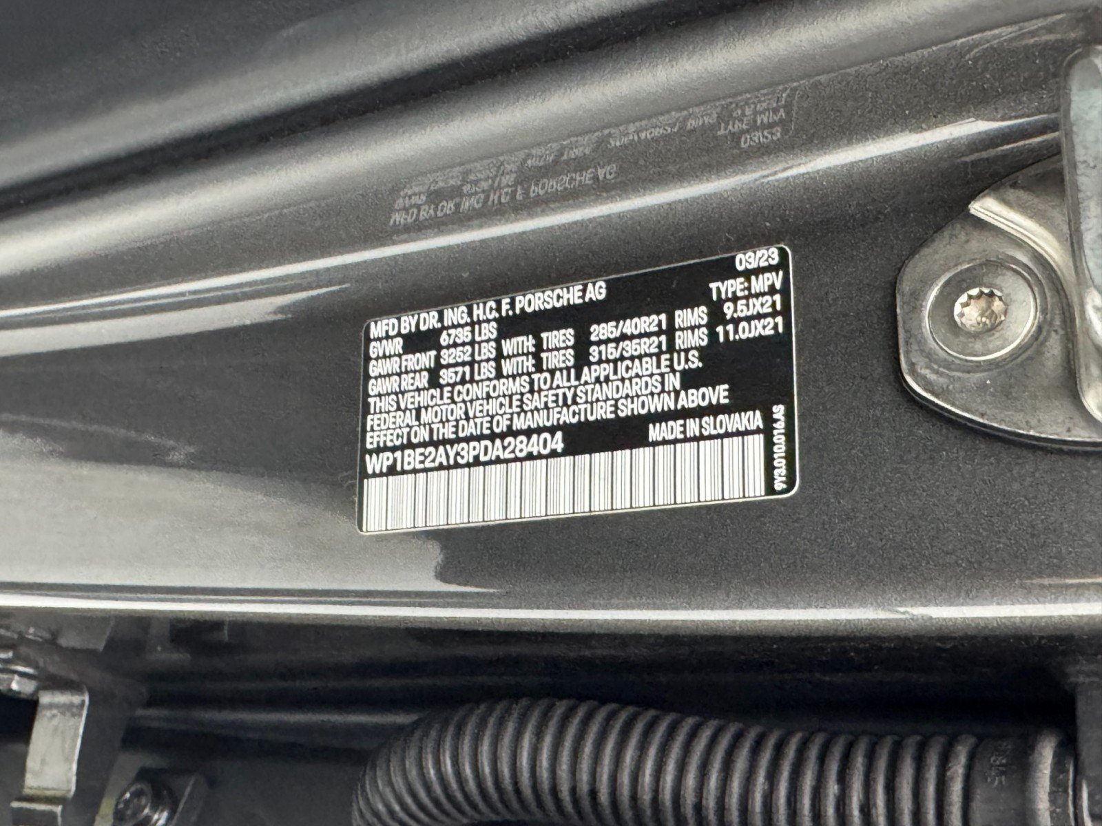 Used 2023 Porsche Cayenne Coupe AWD/4WD image 49