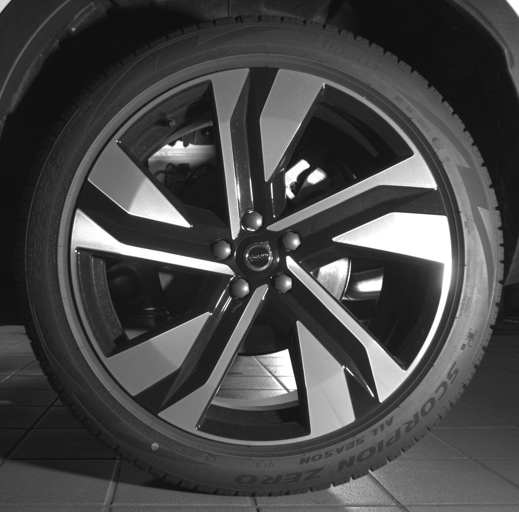 New 2026 Volvo XC40 B5 Plus w/ Protection Package Premier AWD/4WD image 26