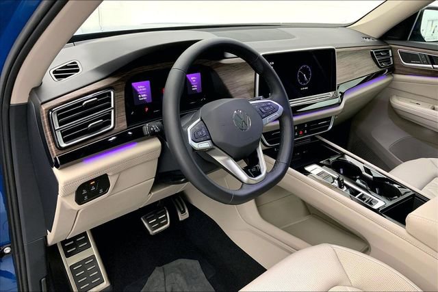 Used 2025 Volkswagen Atlas SEL Premium R-Line AWD/4WD image 14