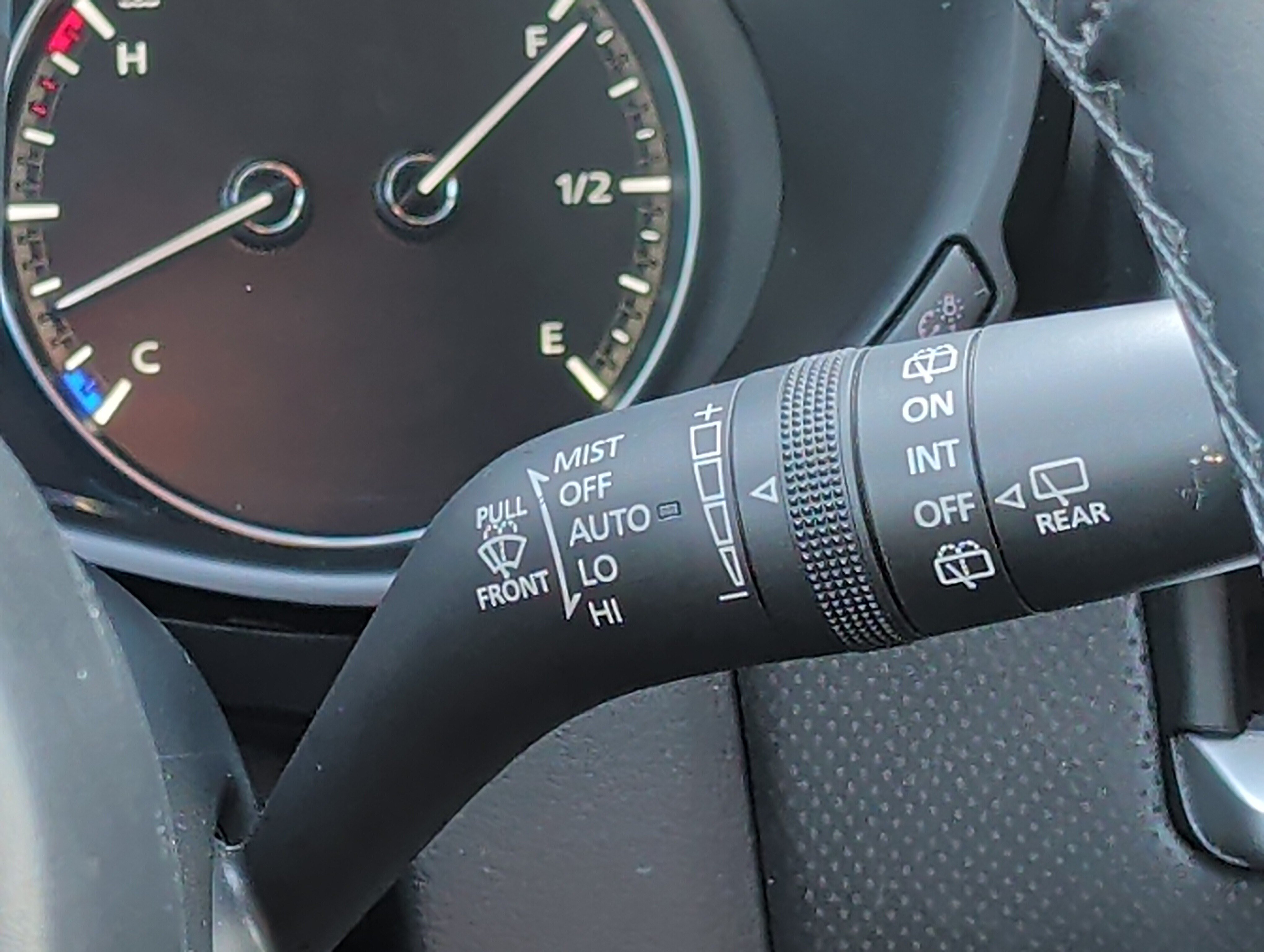 Used 2025 MAZDA CX-50 AWD 2.5 S w/ Preferred Package image 30