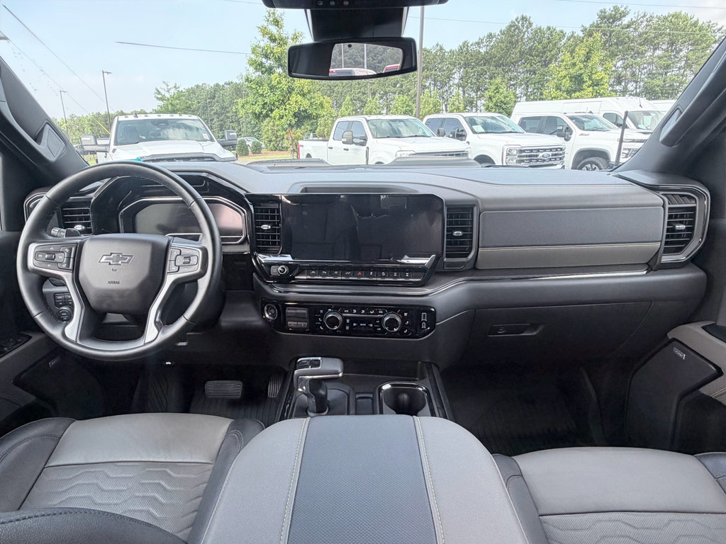Used 2024 Chevrolet Silverado 1500 ZR2 AWD/4WD image 10