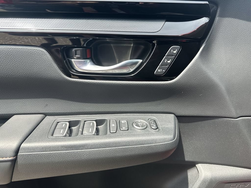 Used 2023 Honda CR-V Sport Touring image 28