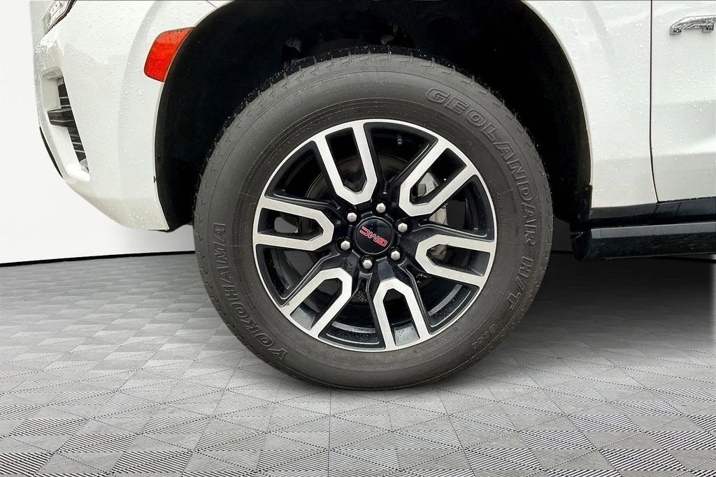 Used 2021 GMC Yukon XL AT4 w/ AT4 Premium Package image 35