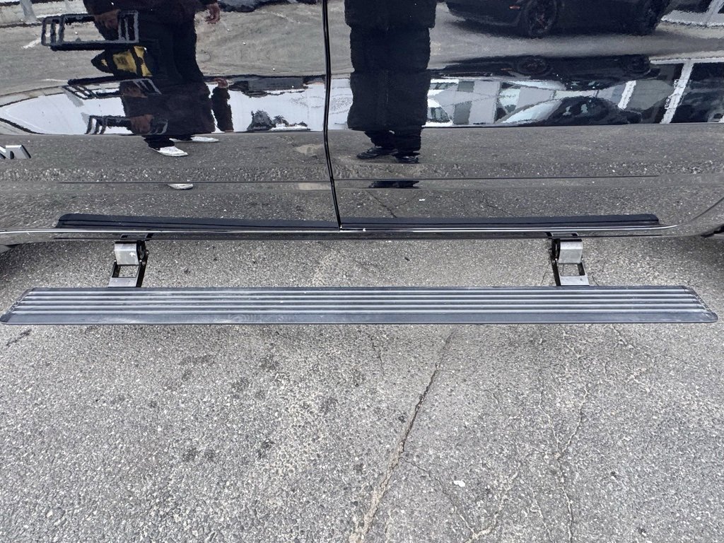 New 2025 RAM 1500 Laramie w/ Night Edition image 5