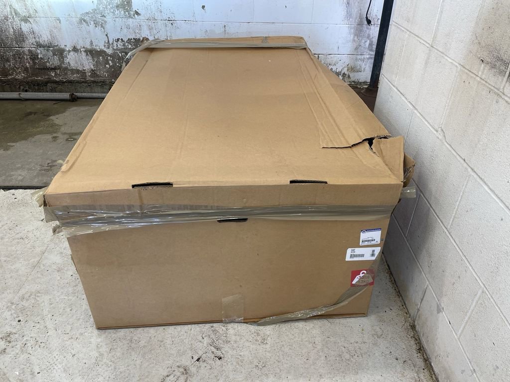 Used 2022 Jeep Wrangler Unlimited Sahara w/ Cold Weather Group image 30