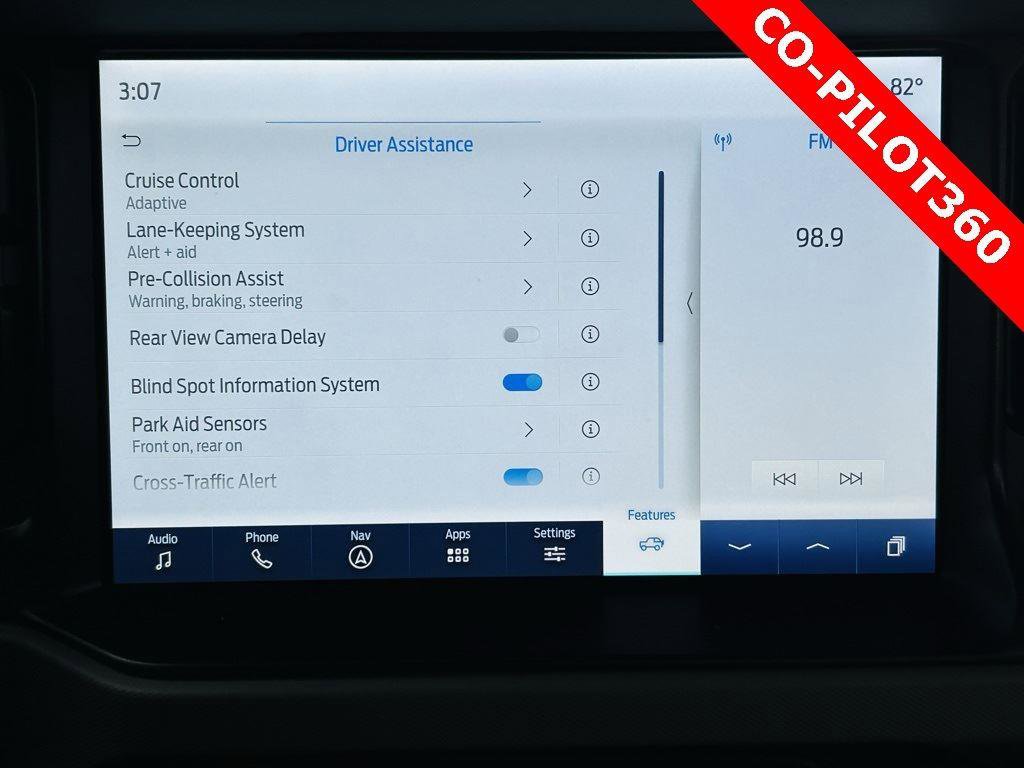 Used 2021 Ford Bronco Badlands image 8