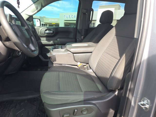 Used 2023 Chevrolet Silverado 1500 Custom Trail Boss AWD/4WD image 9