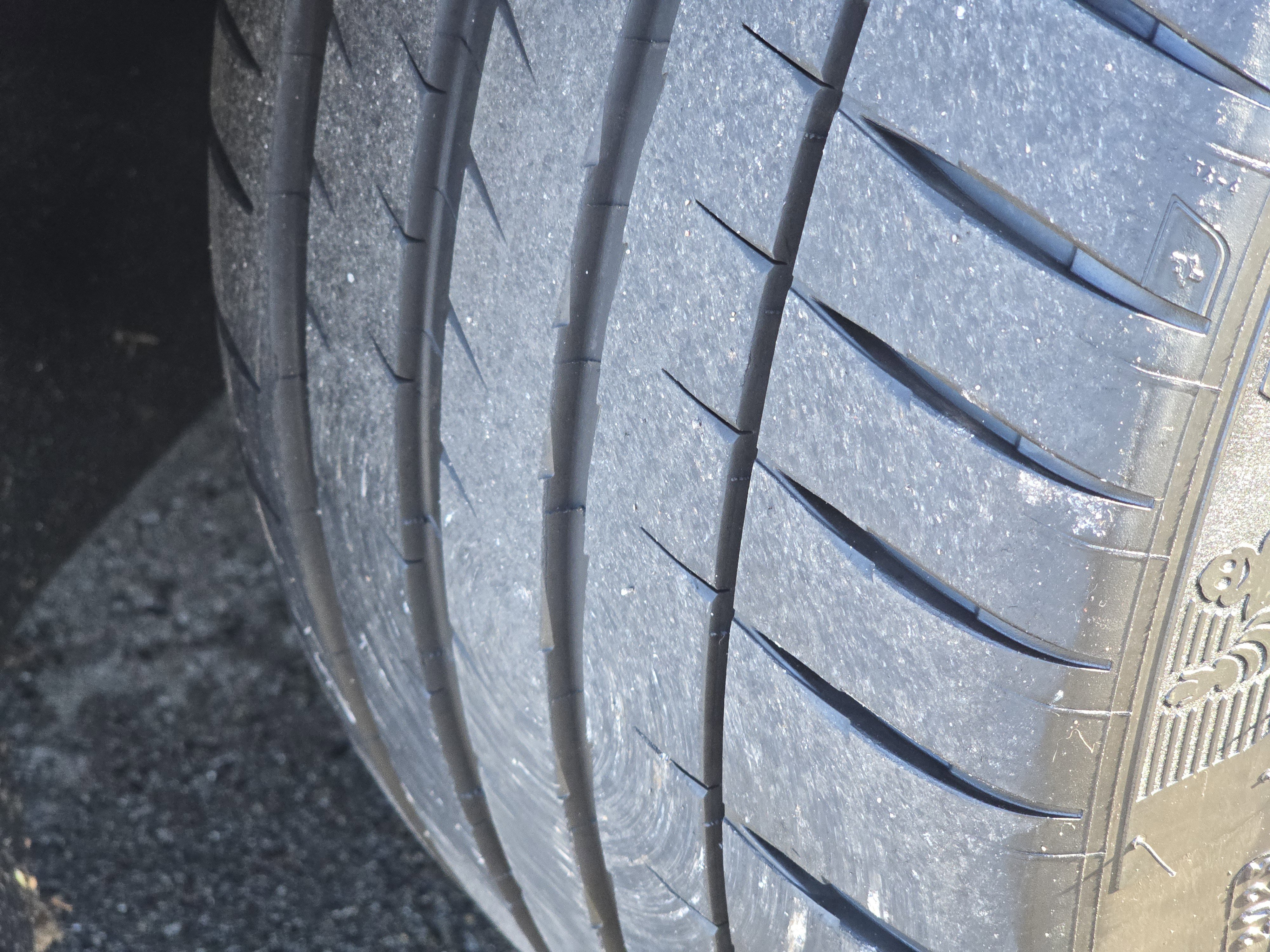 Used 2024 Cadillac CT5 V Blackwing w/ LPO, Red Accent Package image 15