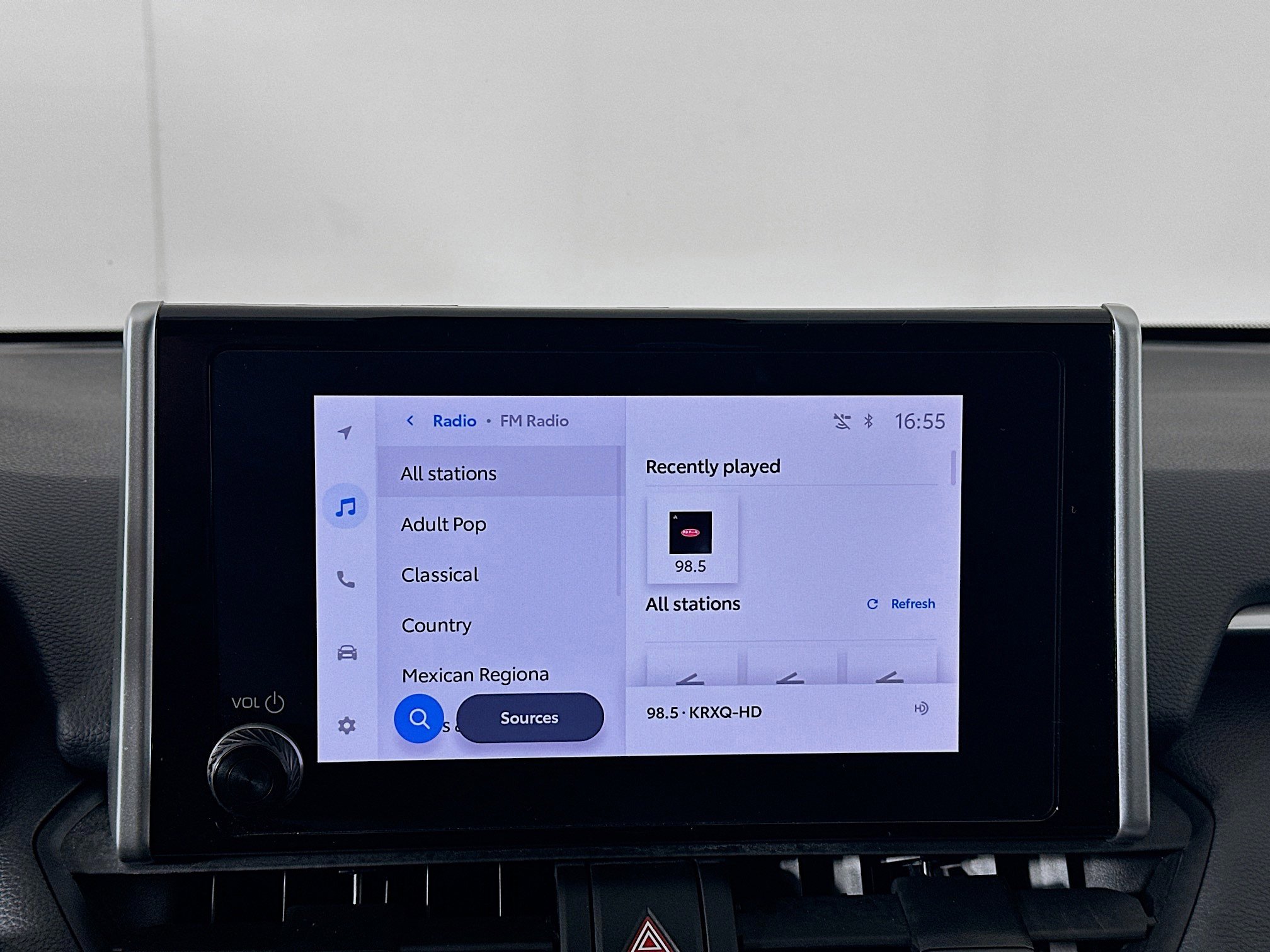Used 2024 Toyota RAV4 LE image 19