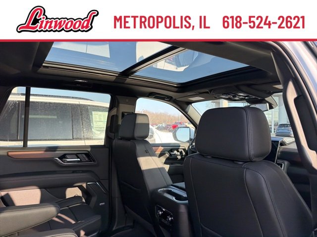 New 2026 GMC Yukon Denali w/ Sun & Power Step Package image 12
