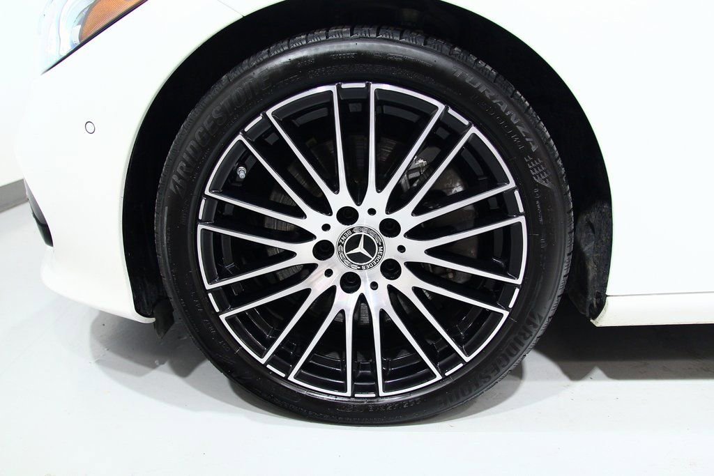 Certified 2025 Mercedes-Benz C 300 4MATIC Sedan image 16