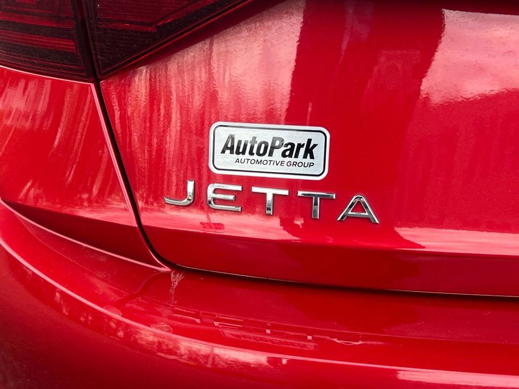 Used 2023 Volkswagen Jetta SE FWD image 38