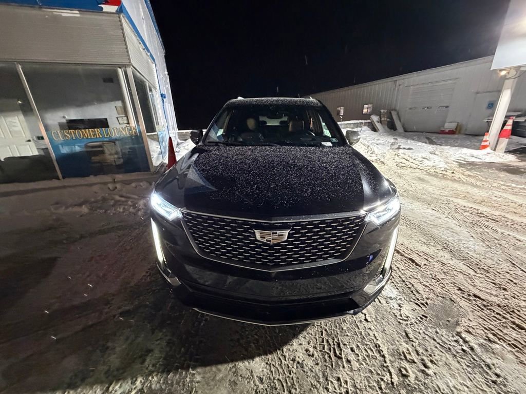 Used 2020 Cadillac XT6 Premium Luxury image 8