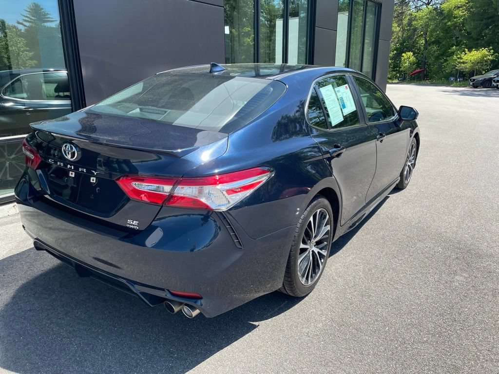 Used 2020 Toyota Camry SE AWD/4WD image 5