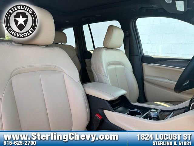 Used 2024 Jeep Grand Cherokee Limited 4xe AWD/4WD image 12