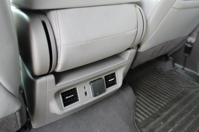 Used 2022 Chevrolet Silverado 1500 LT image 28