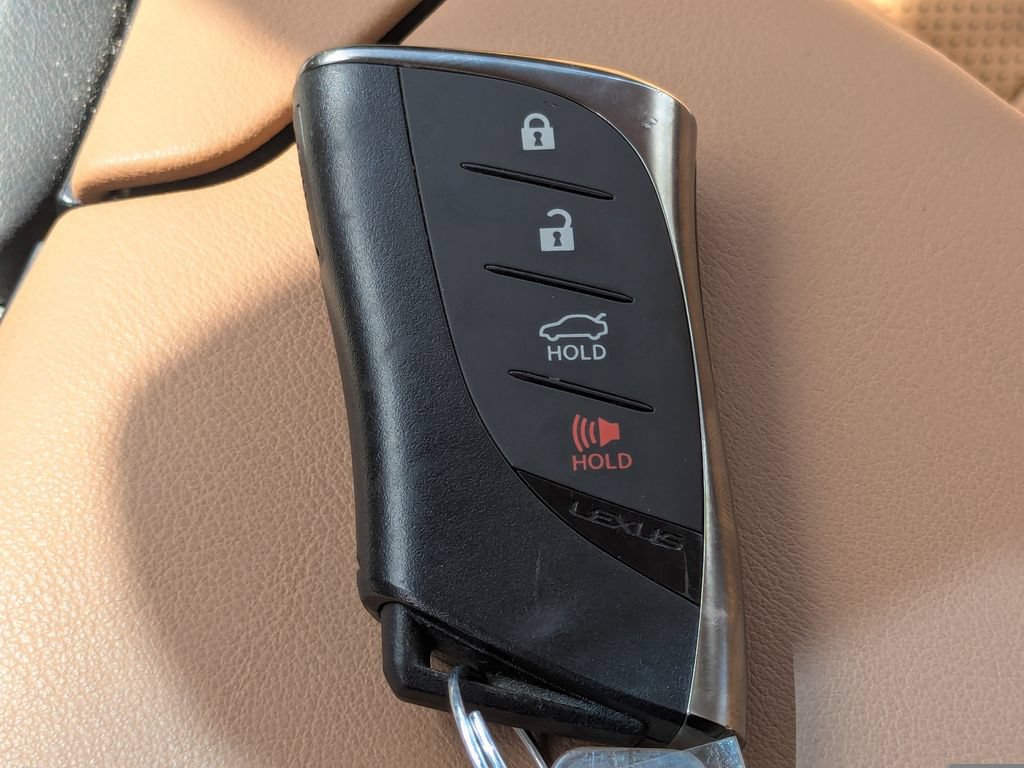 Used 2022 Lexus ES 350 w/ Premium Package FWD image 15