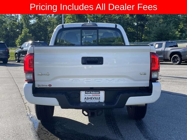 Used 2018 Toyota Tacoma SR AWD/4WD image 4