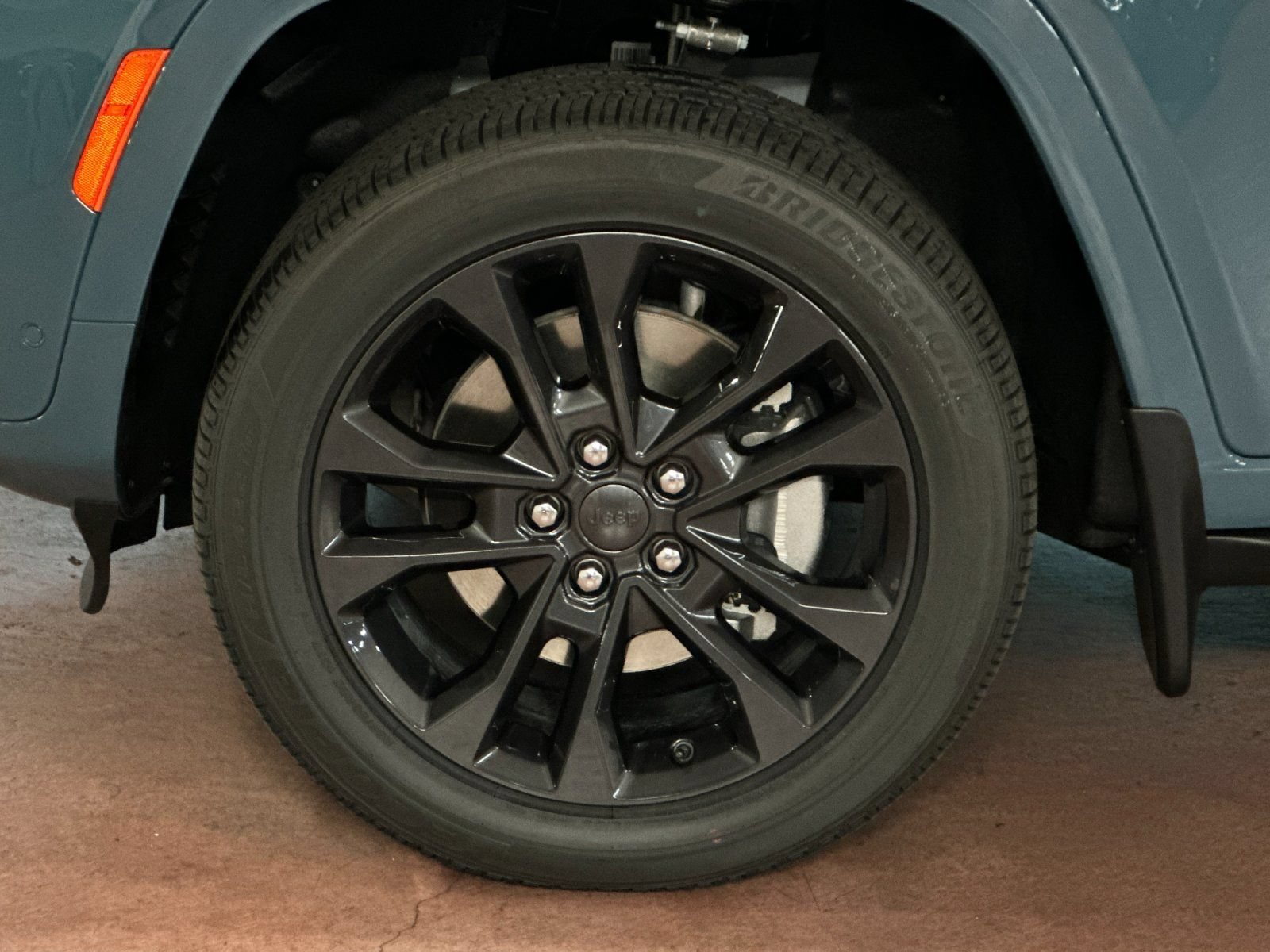 New 2026 Jeep Grand Cherokee L Limited AWD/4WD image 26