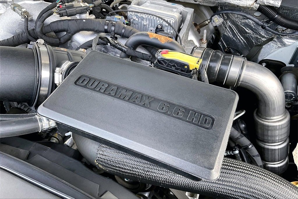 Used 2019 Chevrolet Silverado 3500 High Country w/ Duramax Plus Package image 35