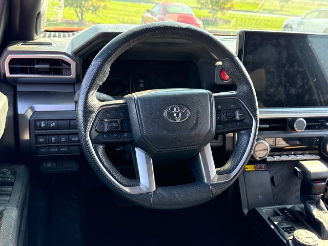 Used 2024 Toyota Tacoma TRD Off-Road w/ TRD Off Road Premium Package AWD/4WD image 23