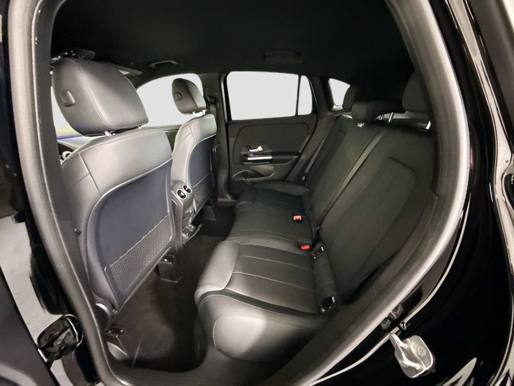 Certified 2025 Mercedes-Benz GLA 250 image 21