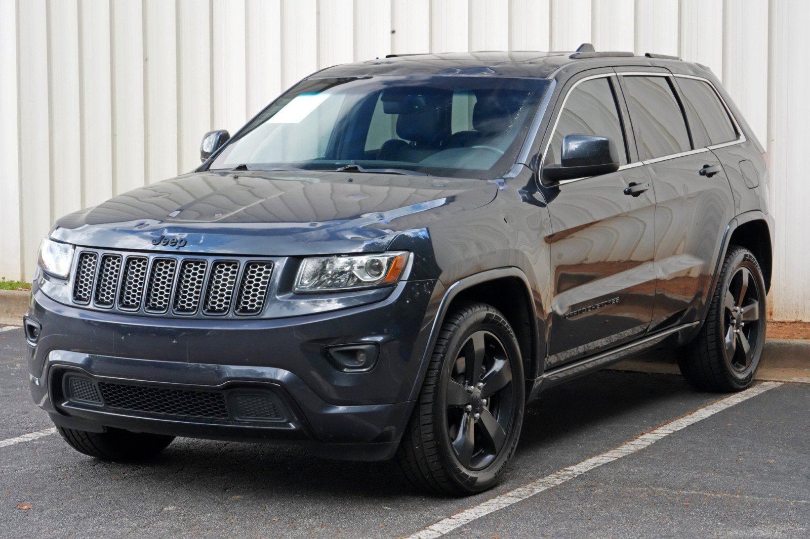 Used 2015 Jeep Grand Cherokee Altitude AWD/4WD image 49