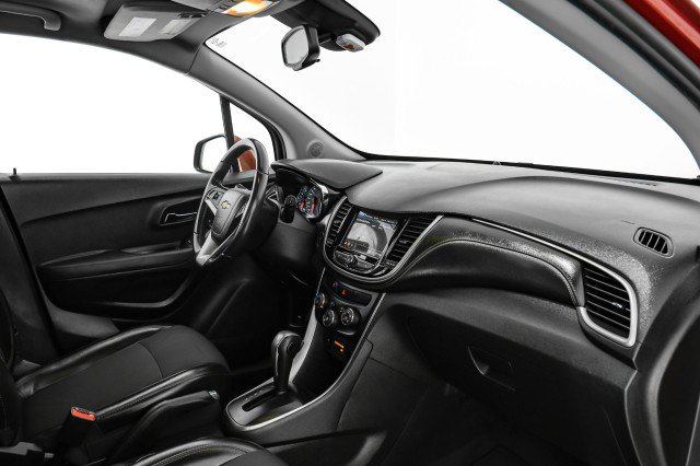Used 2019 Chevrolet Trax LT w/ LT Convenience Package image 10