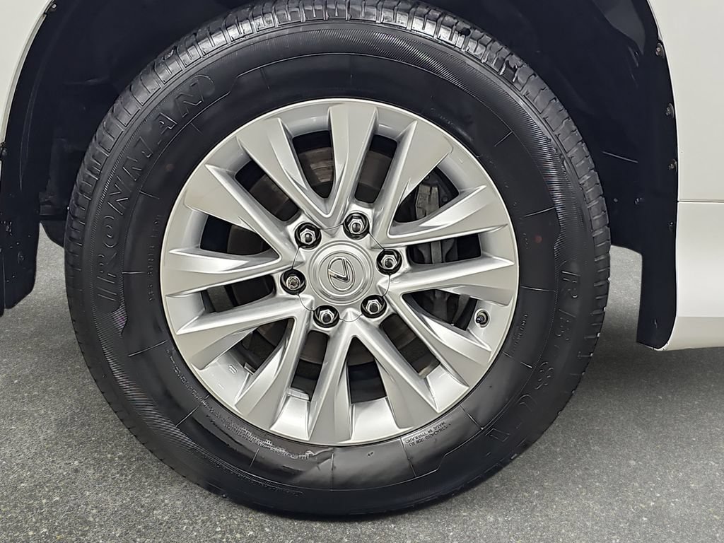 Used 2019 Lexus GX 460 Premium w/ Premium Package AWD/4WD image 34