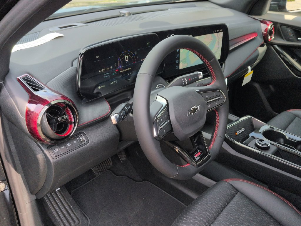 New 2027 Chevrolet Equinox RS w/ Safety and Technology Package AWD/4WD image 11