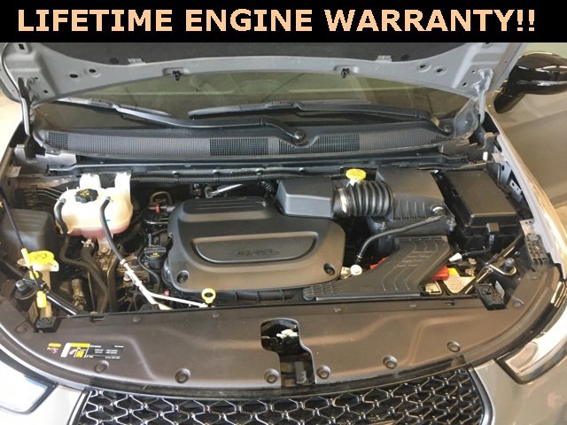 Certified 2025 Chrysler Pacifica Limited image 37