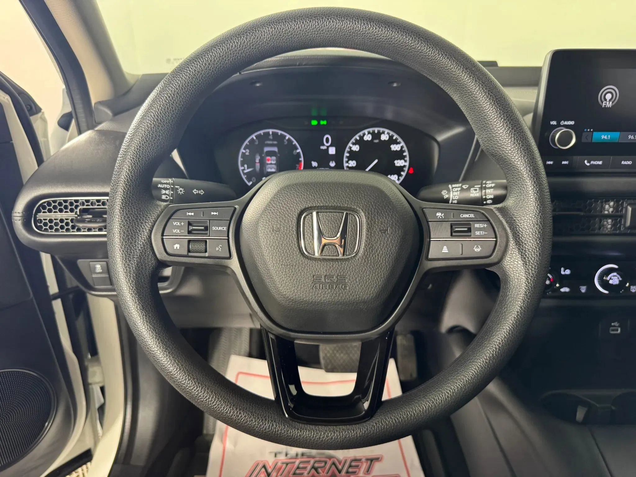 Used 2023 Honda HR-V LX image 13