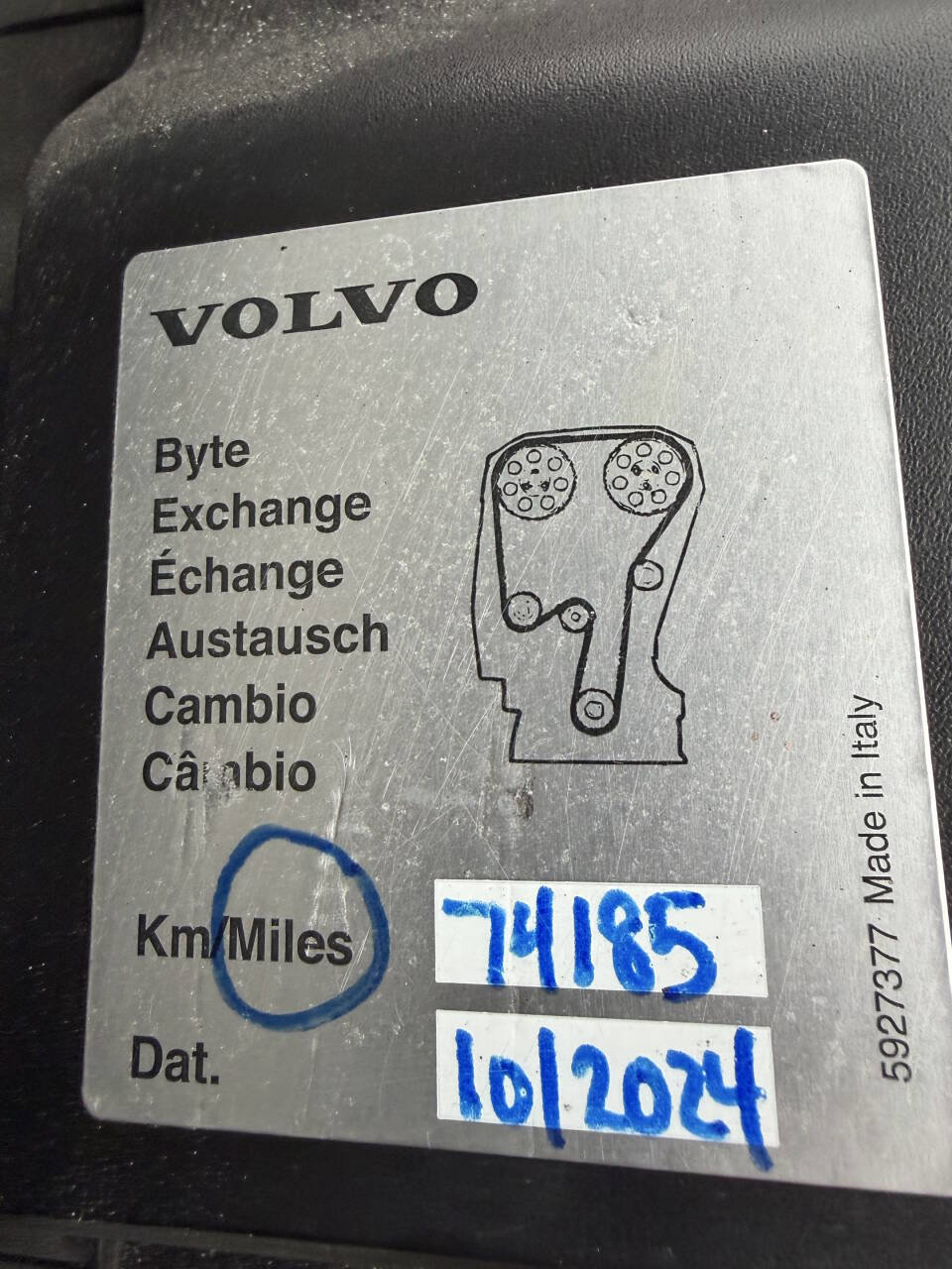 Used 2016 Volvo XC70 T5 Premier w/ Proximity Package image 23