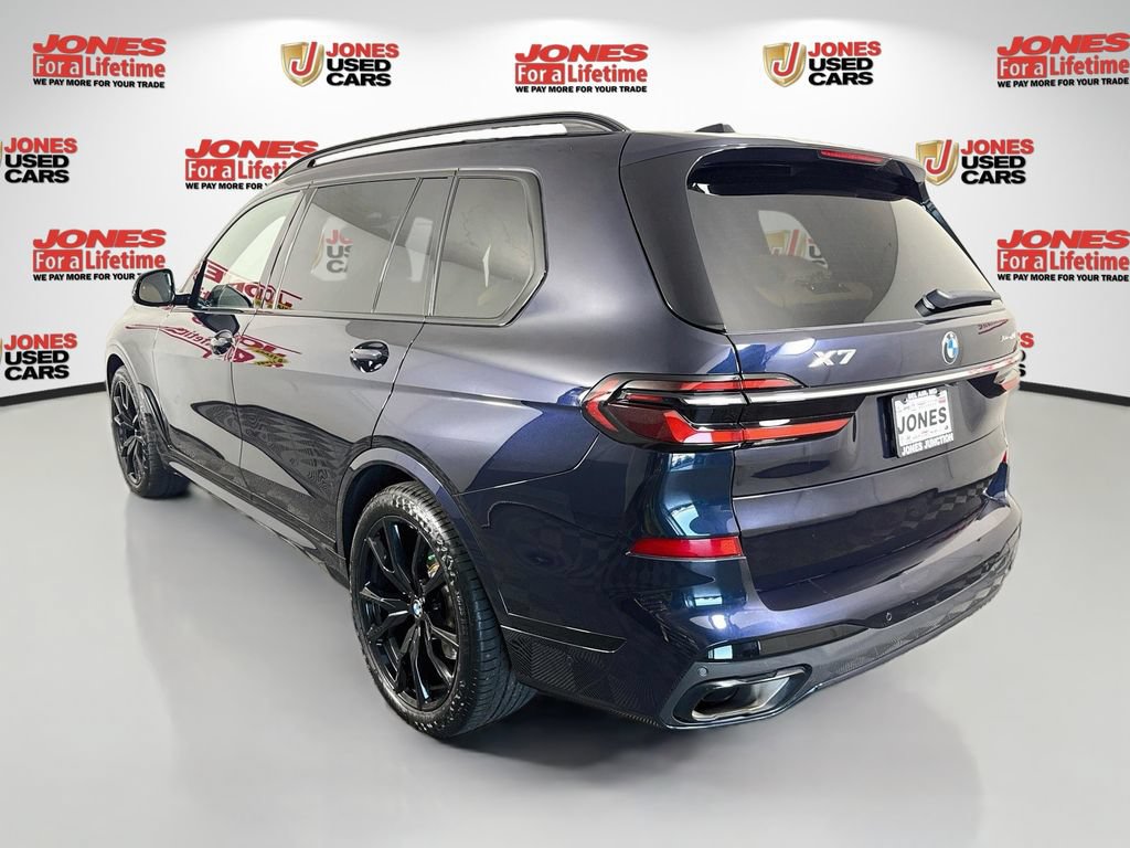Used 2023 BMW X7 xDrive40i w/ Executive Package AWD/4WD image 2