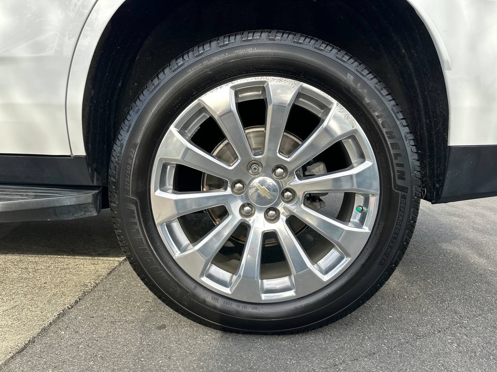 Used 2021 Chevrolet Tahoe Premier w/ Premium Package AWD/4WD image 30