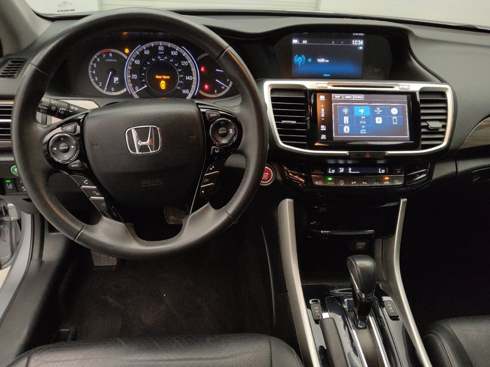 Used 2017 Honda Accord EX-L image 22
