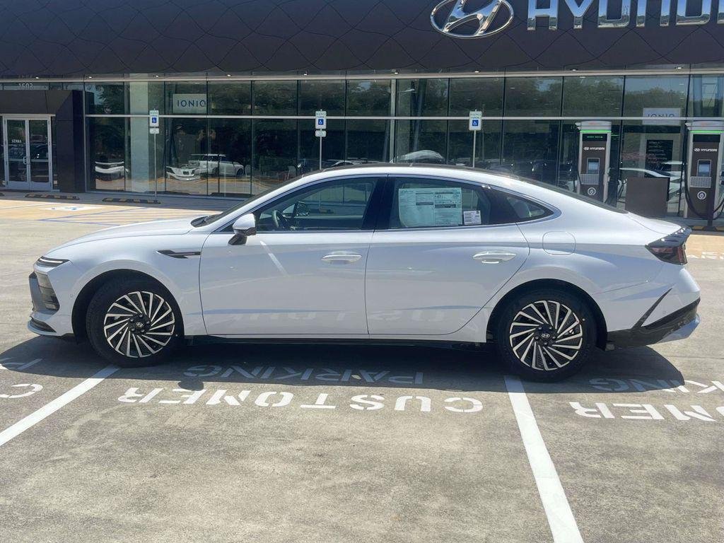 New 2026 Hyundai Sonata Limited FWD image 31