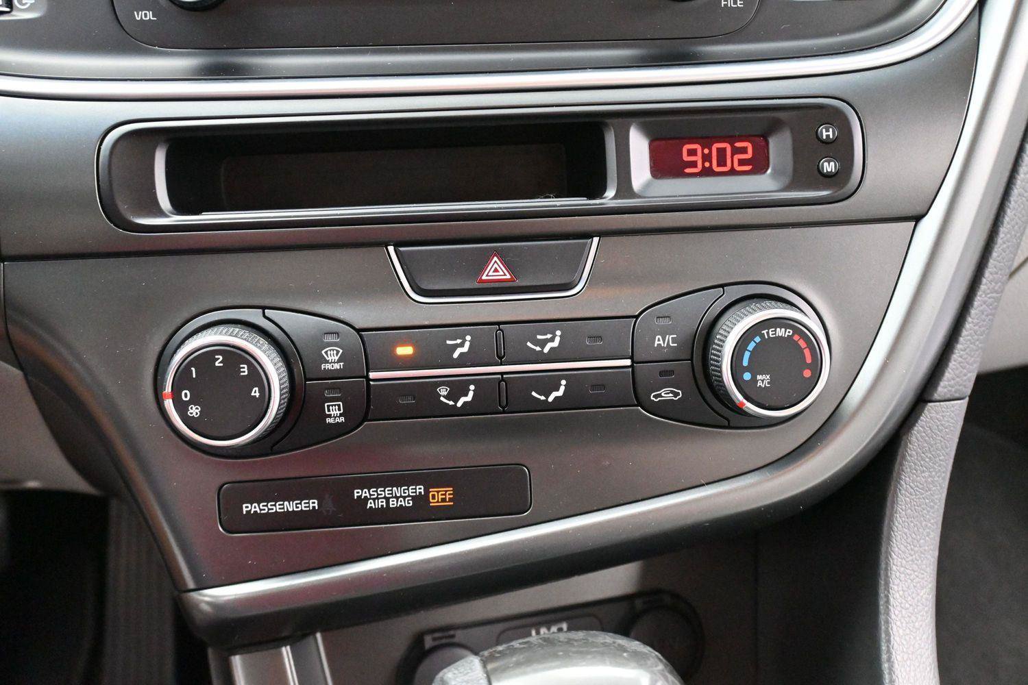 Used 2015 Kia Optima LX w/ LX Convenience Plus Package FWD image 24