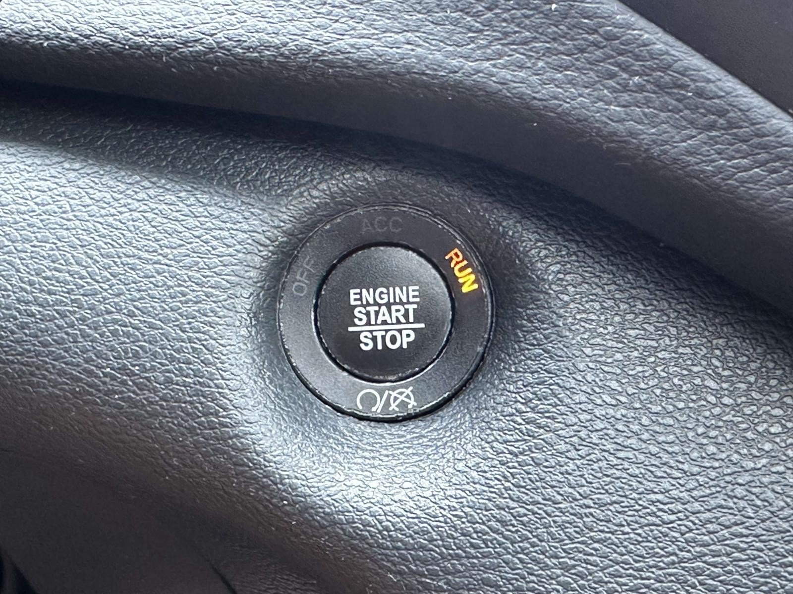 Certified 2020 Jeep Cherokee Limited AWD/4WD image 29