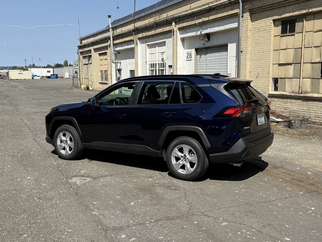 Used 2020 Toyota RAV4 XLE w/ Convenience Package AWD/4WD image 6