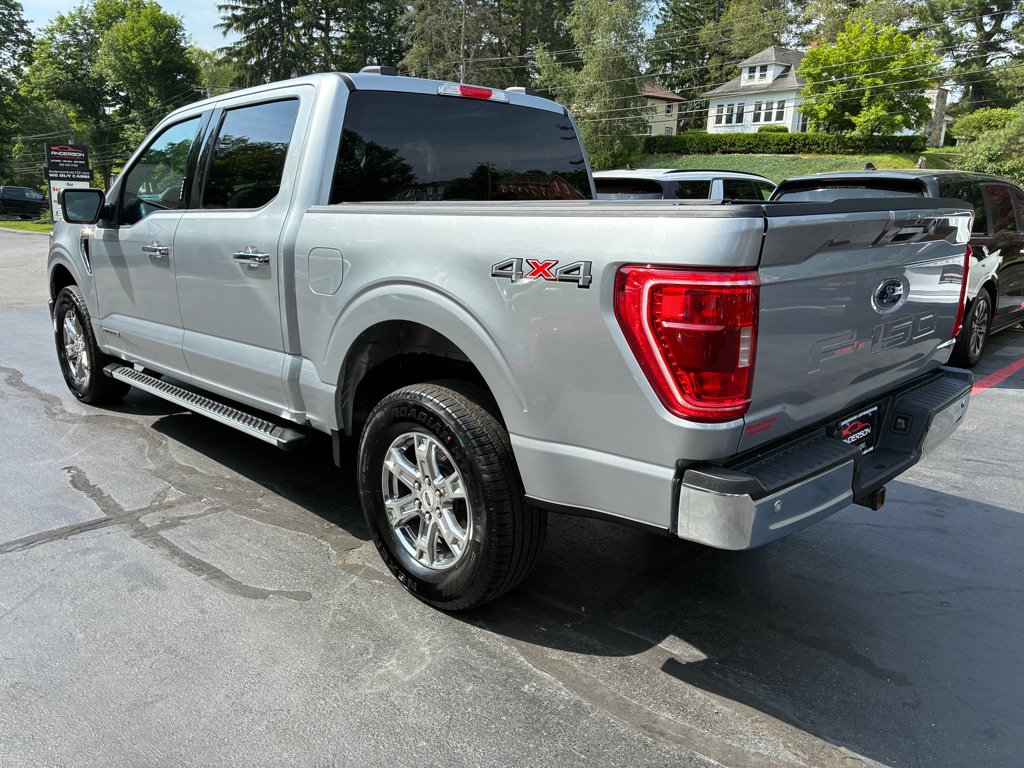 Used 2022 Ford F150 XLT w/ Equipment Group 302A High AWD/4WD image 9