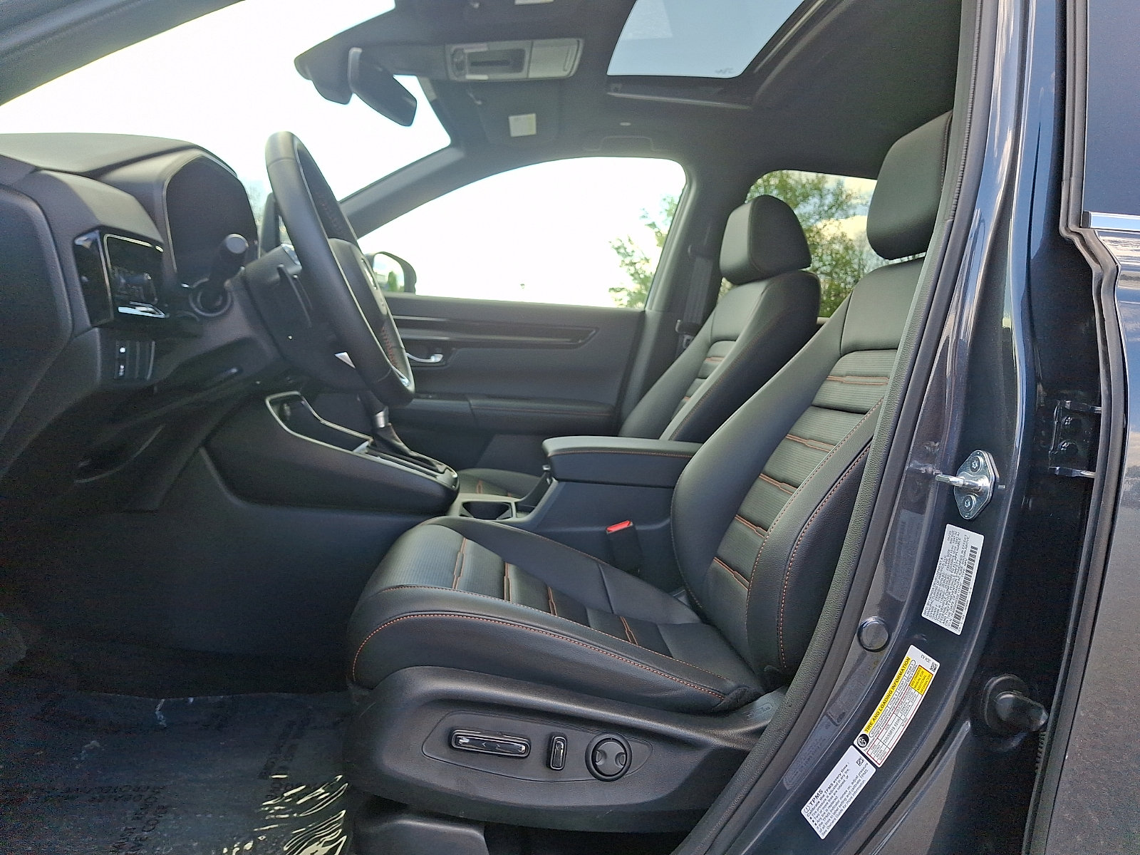 Certified 2025 Honda CR-V Sport Touring image 13