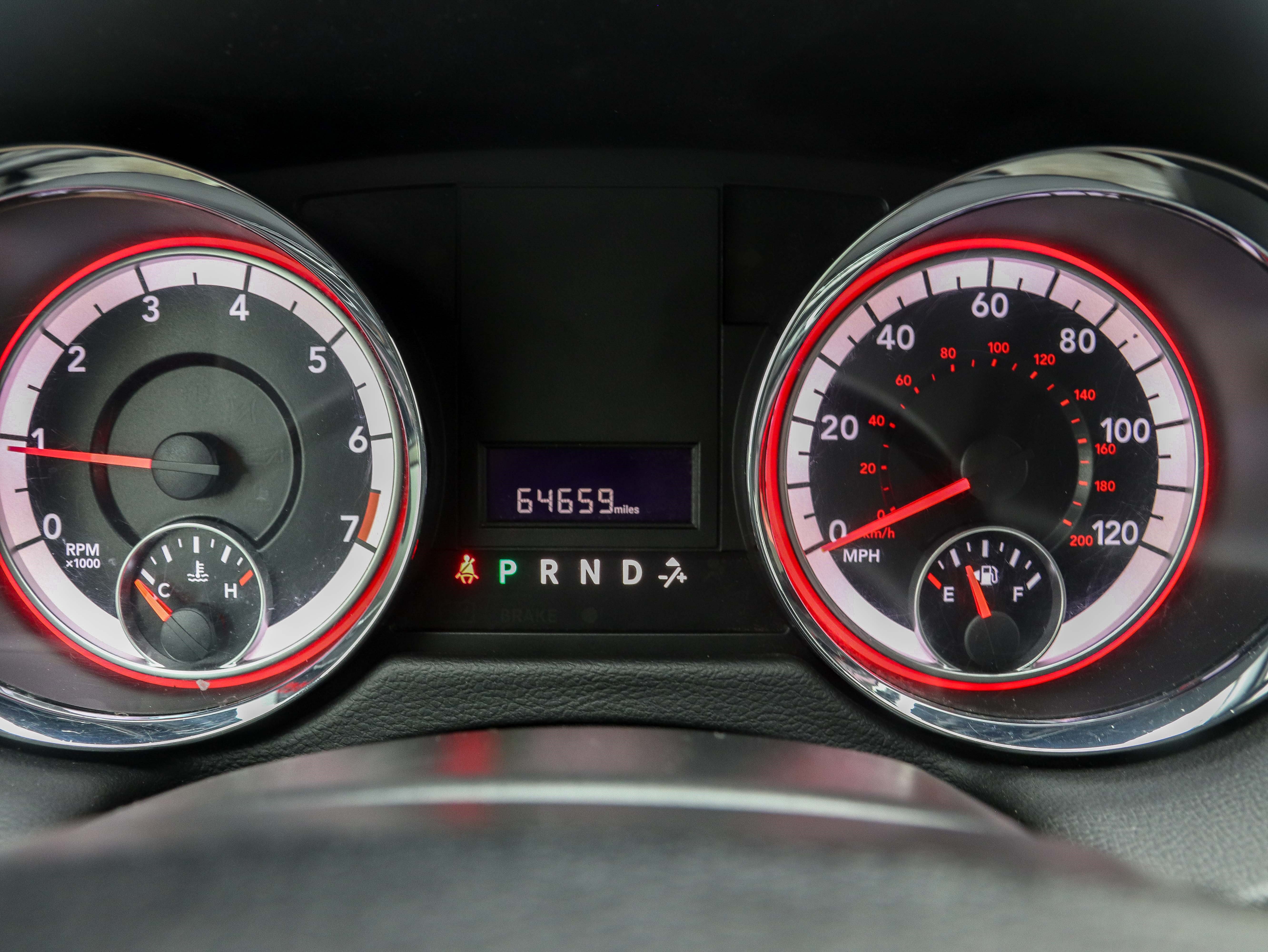 Used 2018 Dodge Grand Caravan SXT FWD image 24