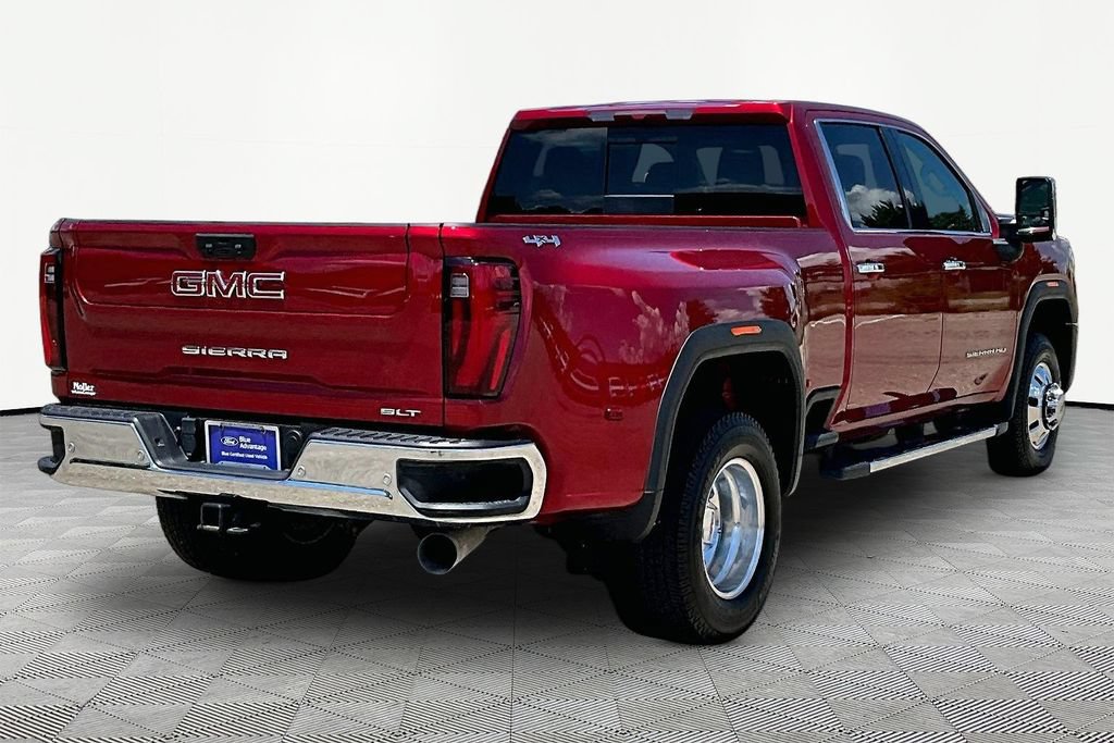 Used 2025 GMC Sierra 3500 SLT w/ SLT Premium Package AWD/4WD image 2